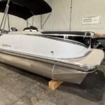 Legend Q21 RSS 2025 White Metallic 2025