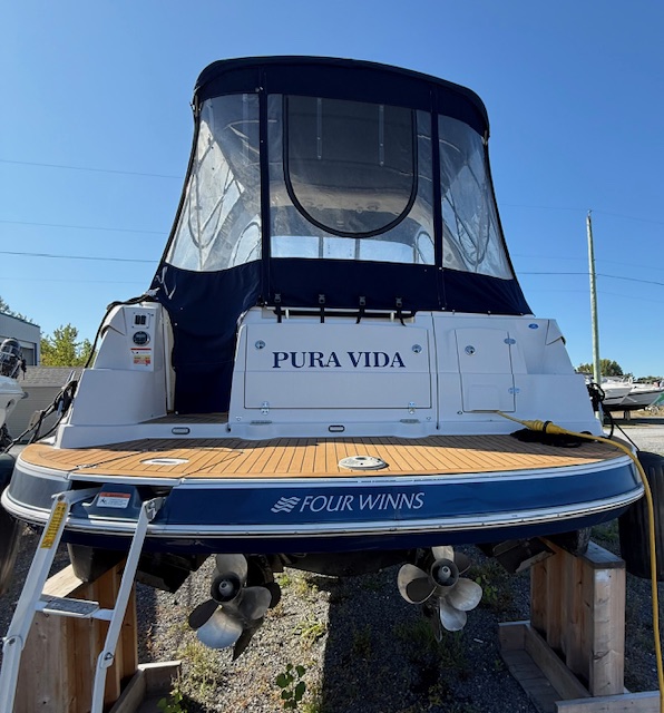 Fourwinns 318 2006
