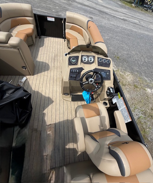 Legend Eserie 23 Lounge Sport Pro 2023 Black Edition