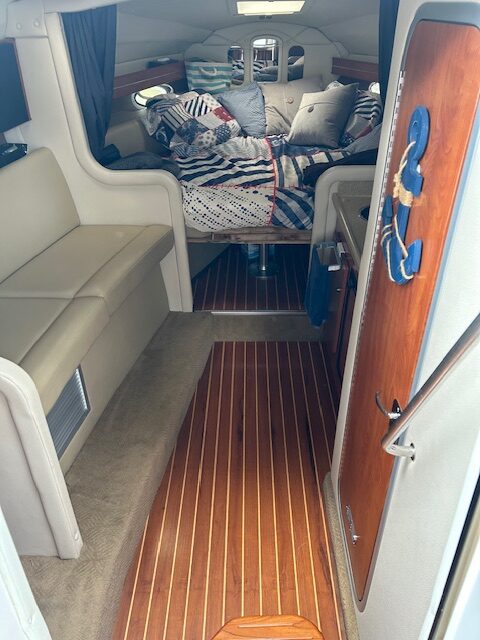 Rinker 300 Express 2006
